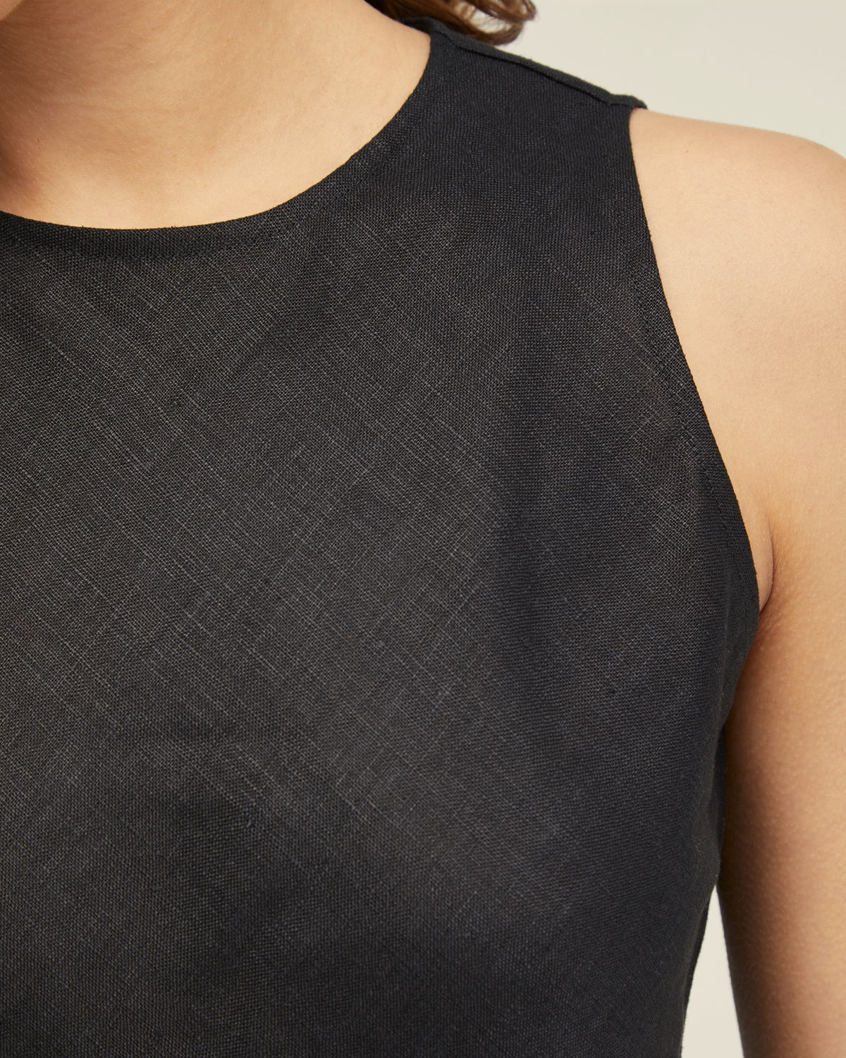 ELOUISE LINEN TOP WOMENS TOPS