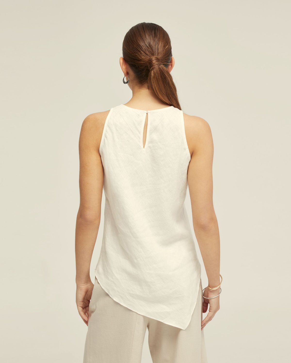 ELOUISE LINEN TOP WOMENS TOPS