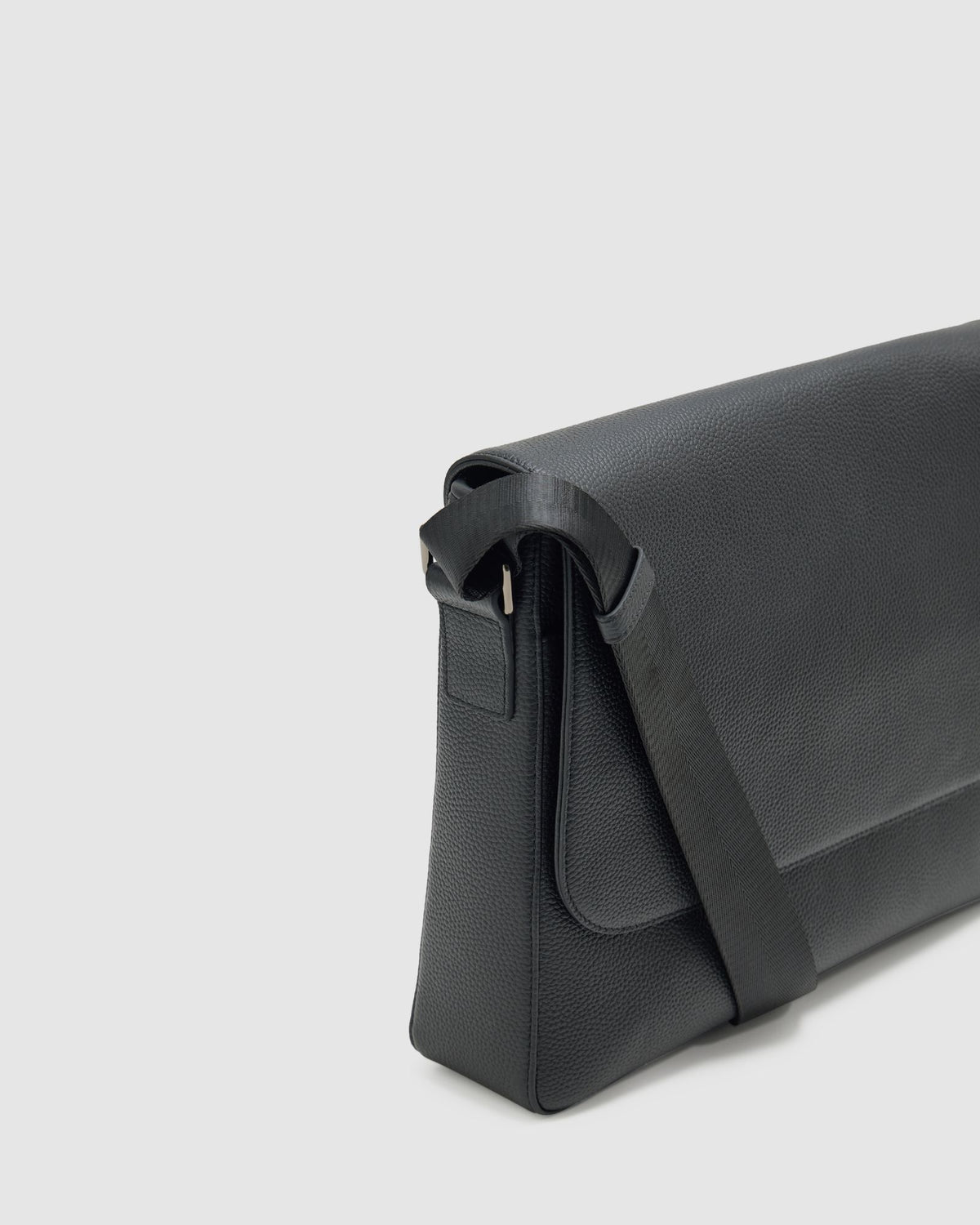 Atlas Mens Satchel Bag MENS ACCESSORIES