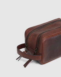 Traveller Leather Wash Bag MENS ACCESSORIES
