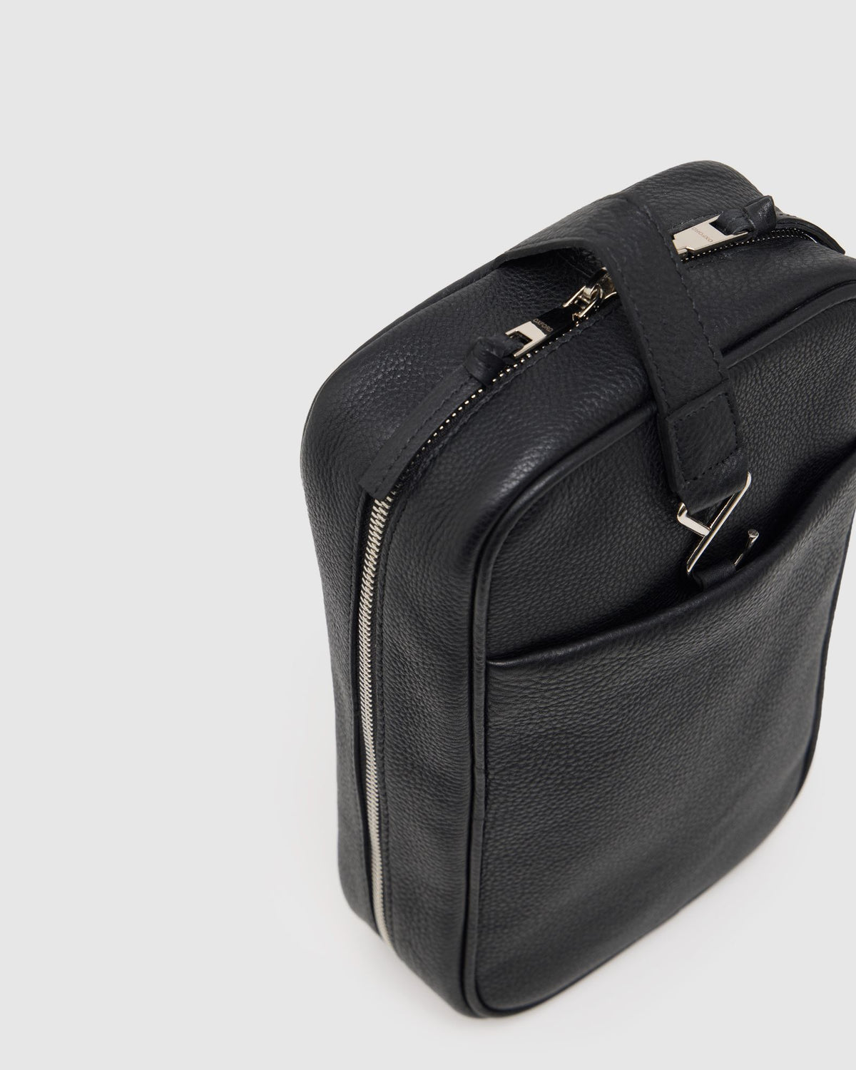 Aaron Leather Washbag MENS ACCESSORIES