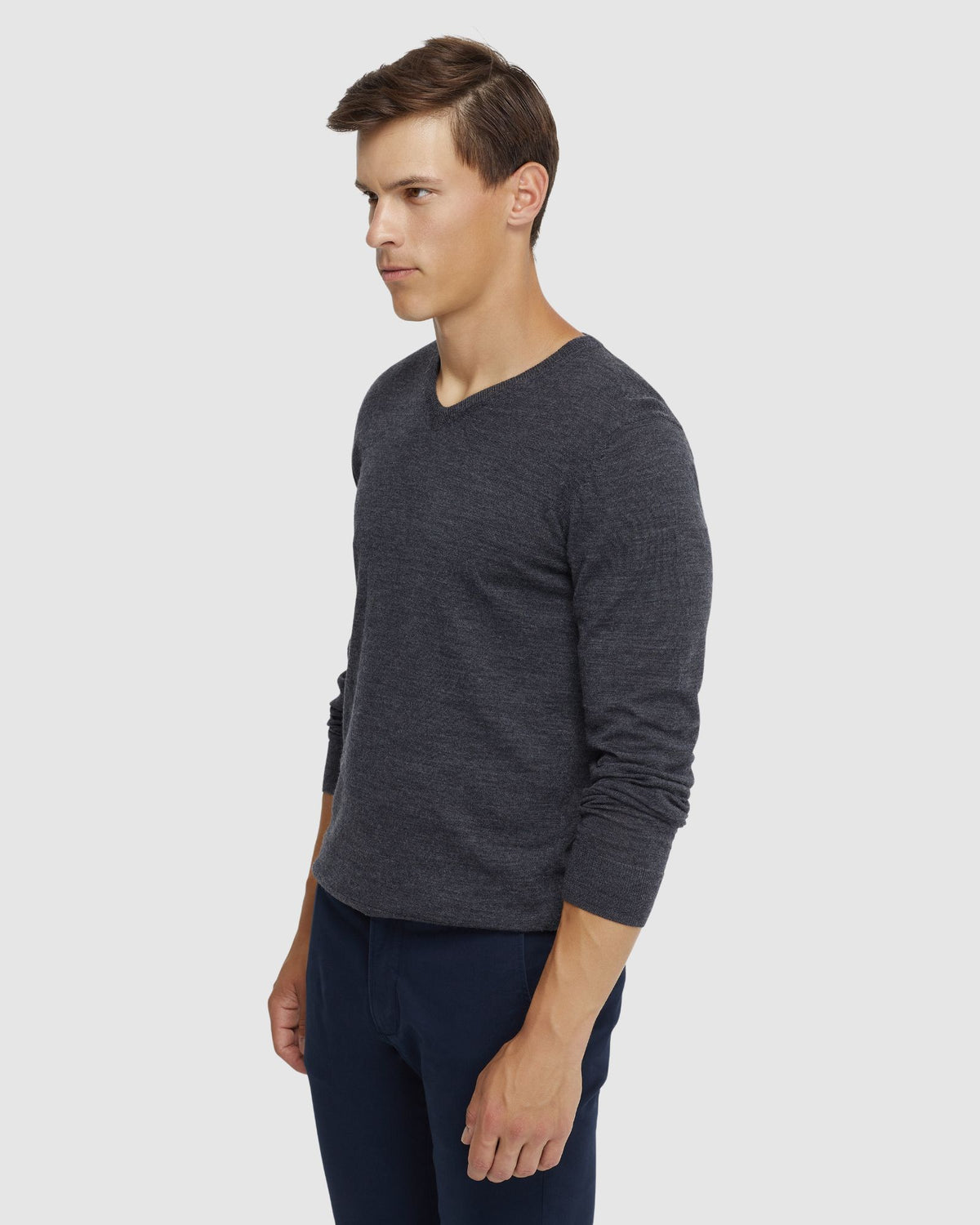 V-NECK PURE MERINO WOOL KNIT MENS KNITWEAR