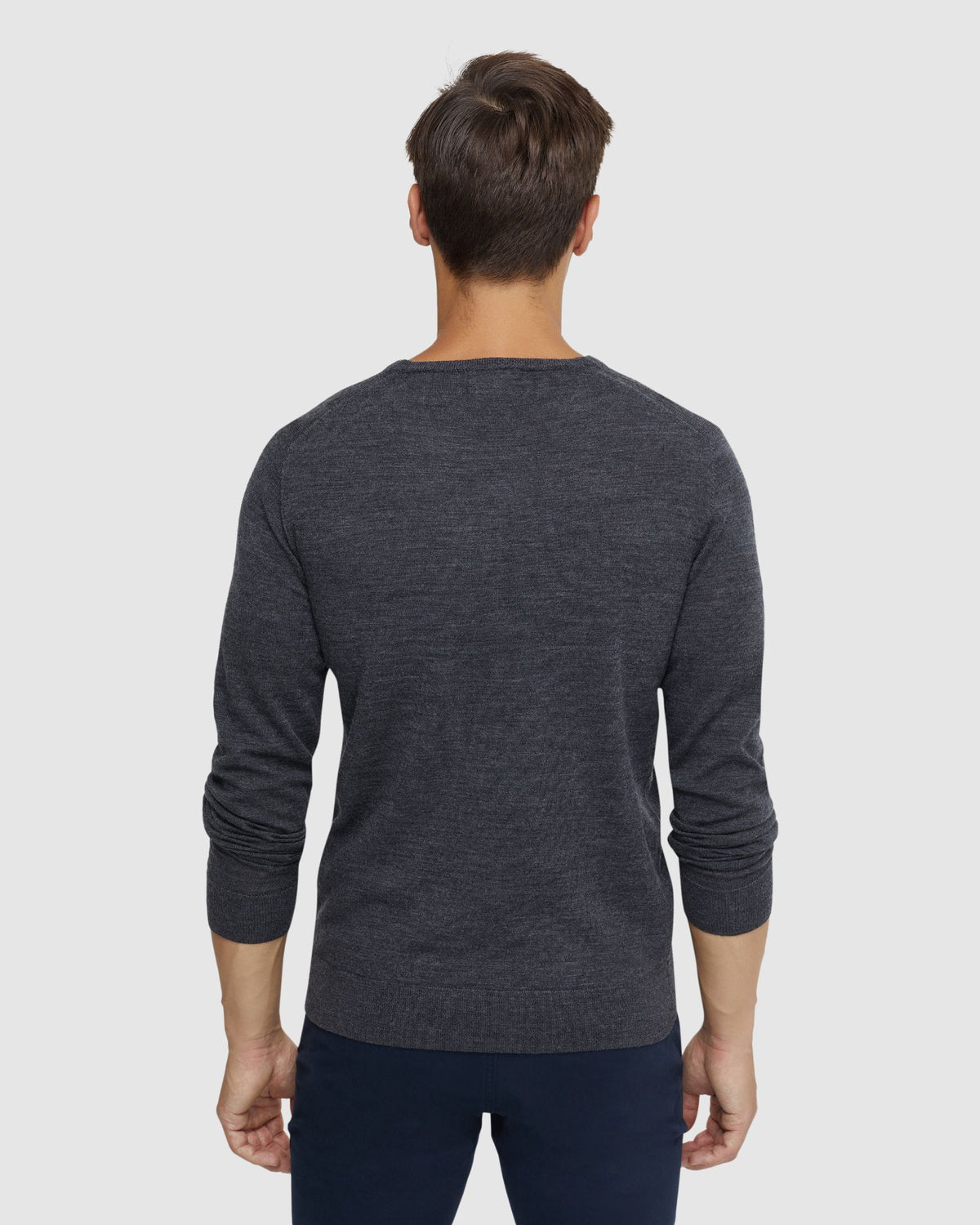 V-NECK PURE MERINO WOOL KNIT MENS KNITWEAR