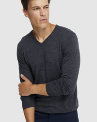 V-NECK PURE MERINO WOOL KNIT MENS KNITWEAR