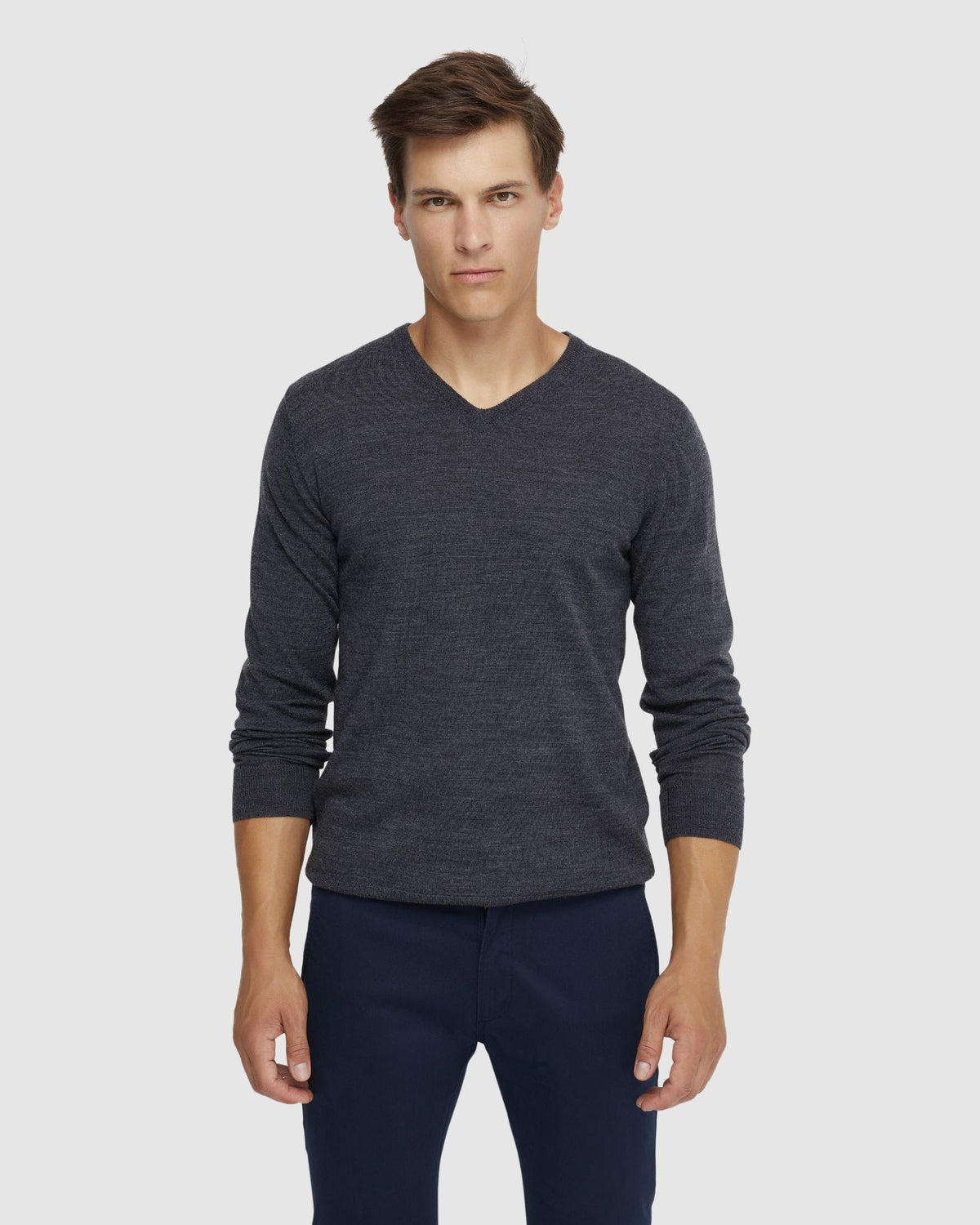 V-NECK PURE MERINO WOOL KNIT MENS KNITWEAR