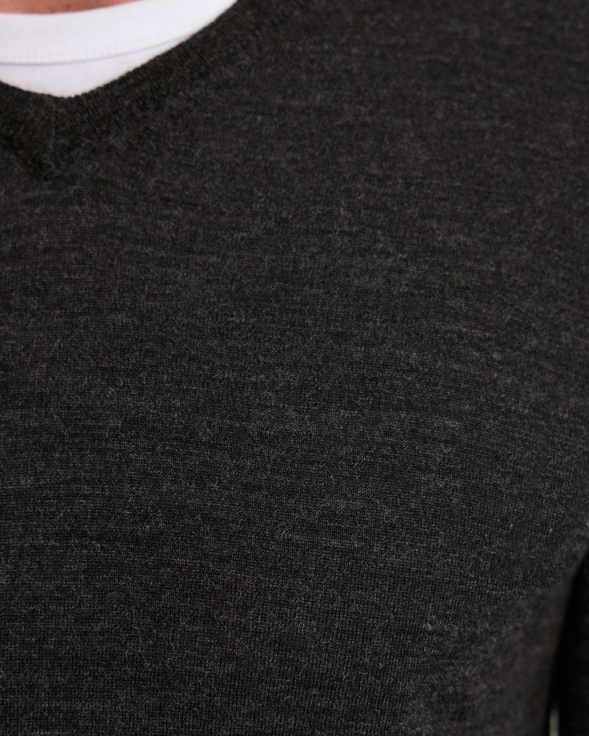 Basic V-Neck Pure Wool Pullover MENS KNITWEAR