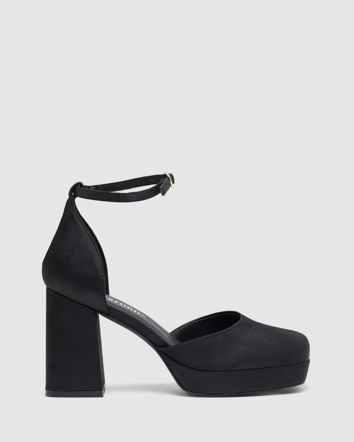 VICTORIA CLOSEDTOE PLATFORM WOMENS SHOES