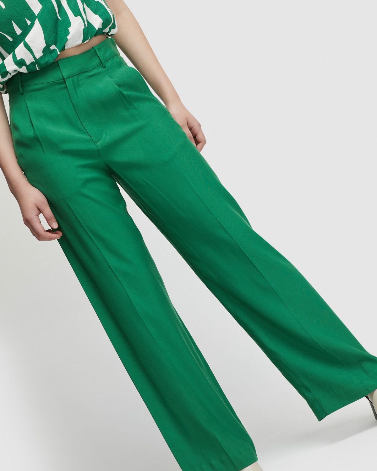 HAZEL WIDE LEG TROUSERS WOMENS PANTS