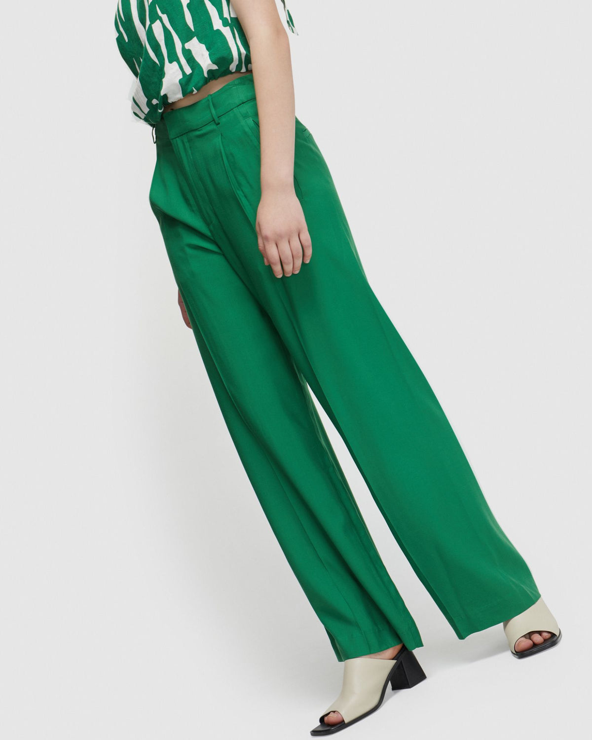 HAZEL WIDE LEG TROUSERS WOMENS PANTS