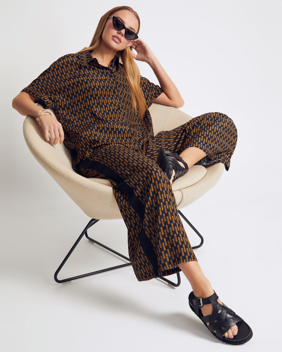 JASMINE PRINTED SHORT SLEEVE SHIRT WOMENS SHIRTS