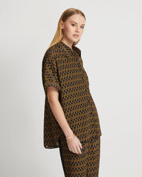 JASMINE PRINTED SHORT SLEEVE SHIRT WOMENS SHIRTS