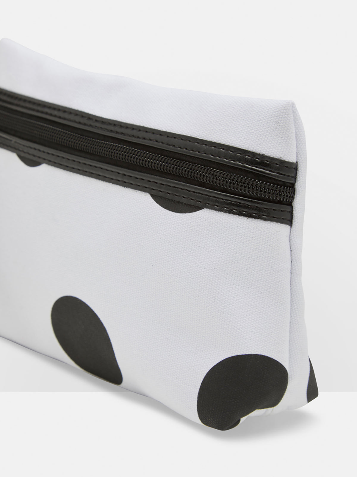 MICHELLE SPOT MAKEUP BAG BLACK/WHITE