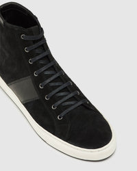 ALVIN HI TOP TRAINER