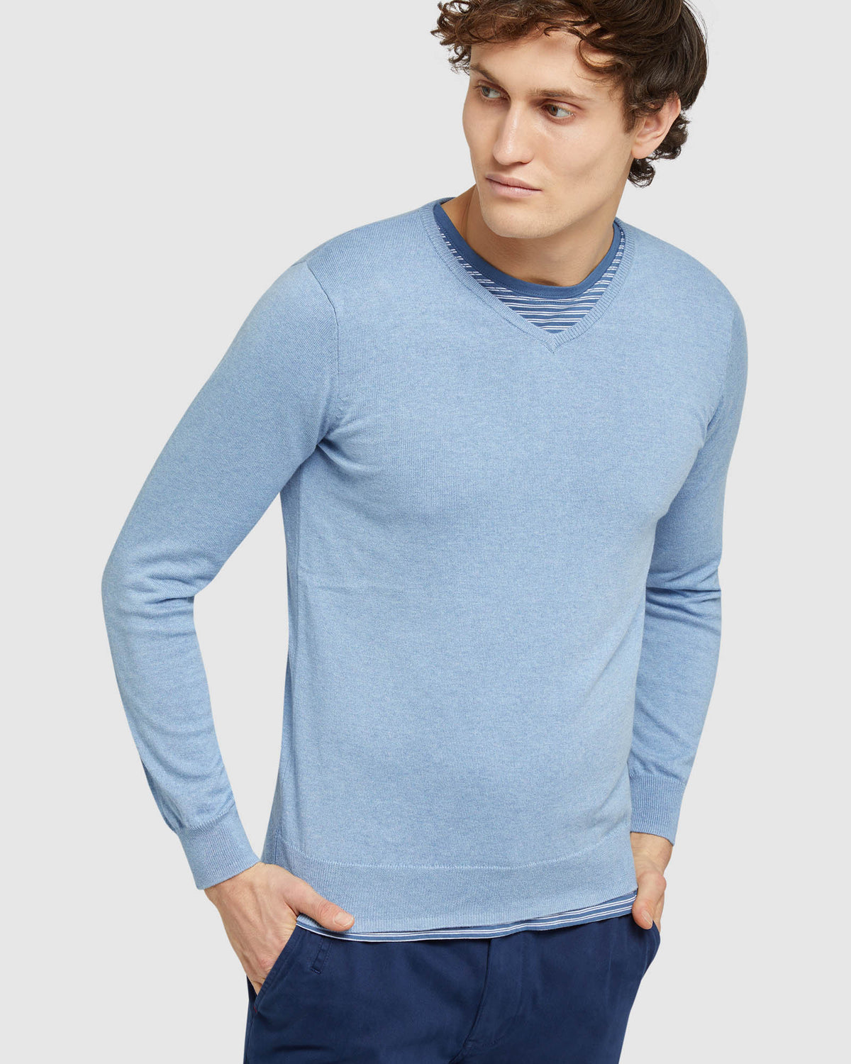 COTTON CASHMERE V-NECK PULLOVER
