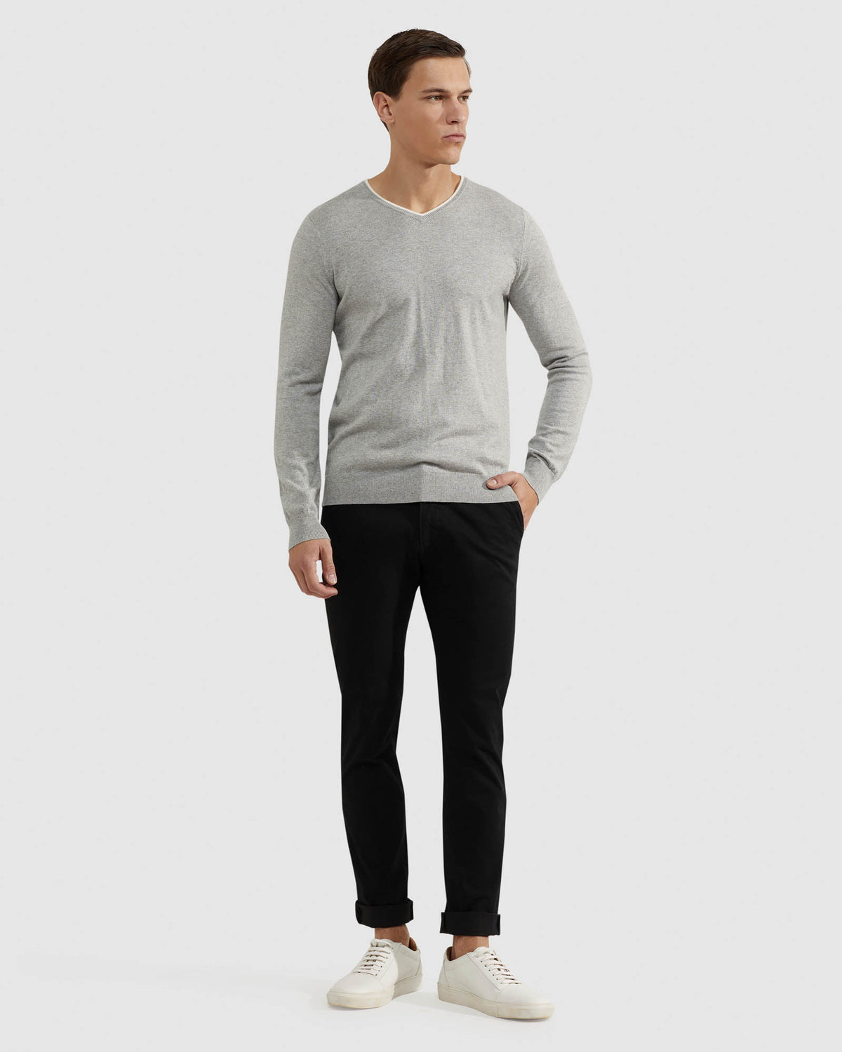LENNY VNECK CASHMERE BLEND PULLOVER MENS KNITWEAR