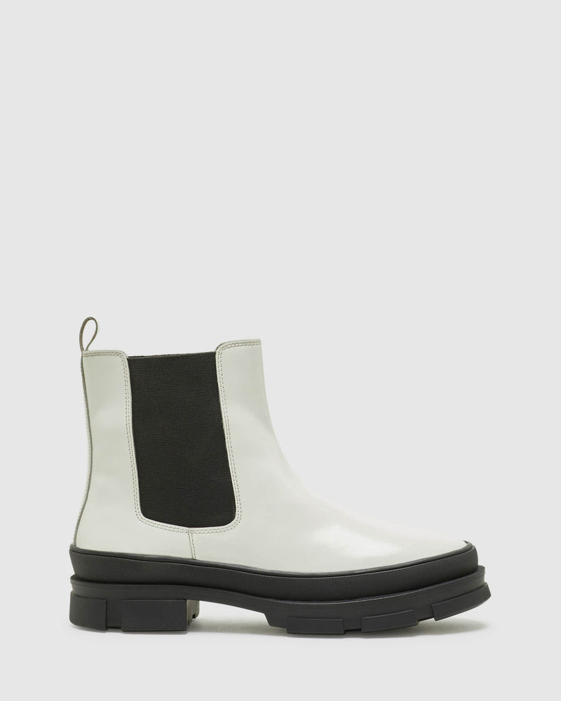 LEO CHELSEA BOOTS WOMENS SHOES